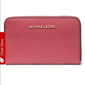 🌸CUTE PINK MICHAEL KORS WALLET🌸